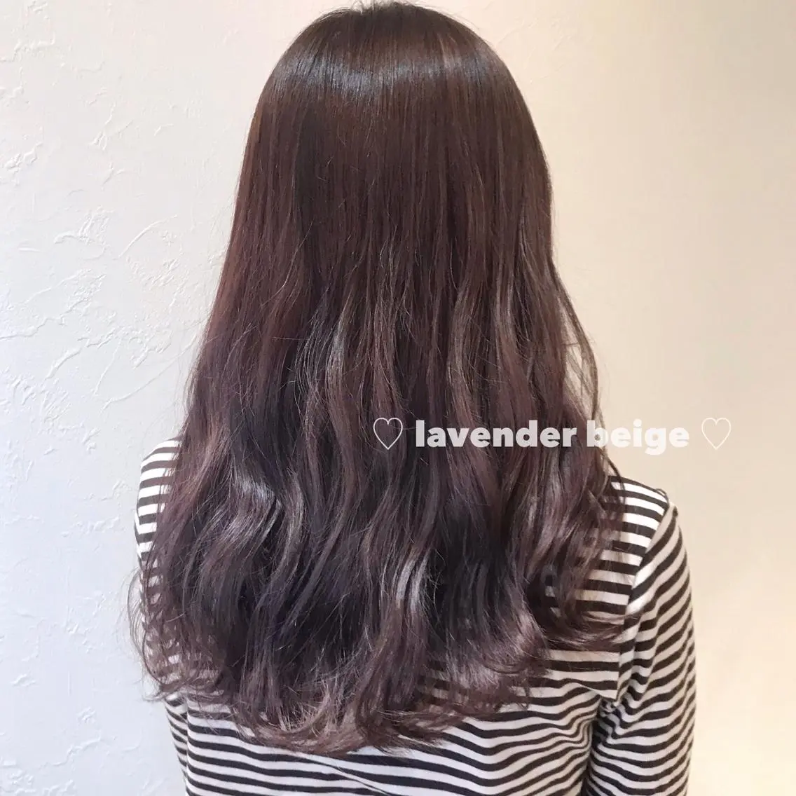 ロング 天神最安値エクステ カラーレイヤーカットのヘアスタイル