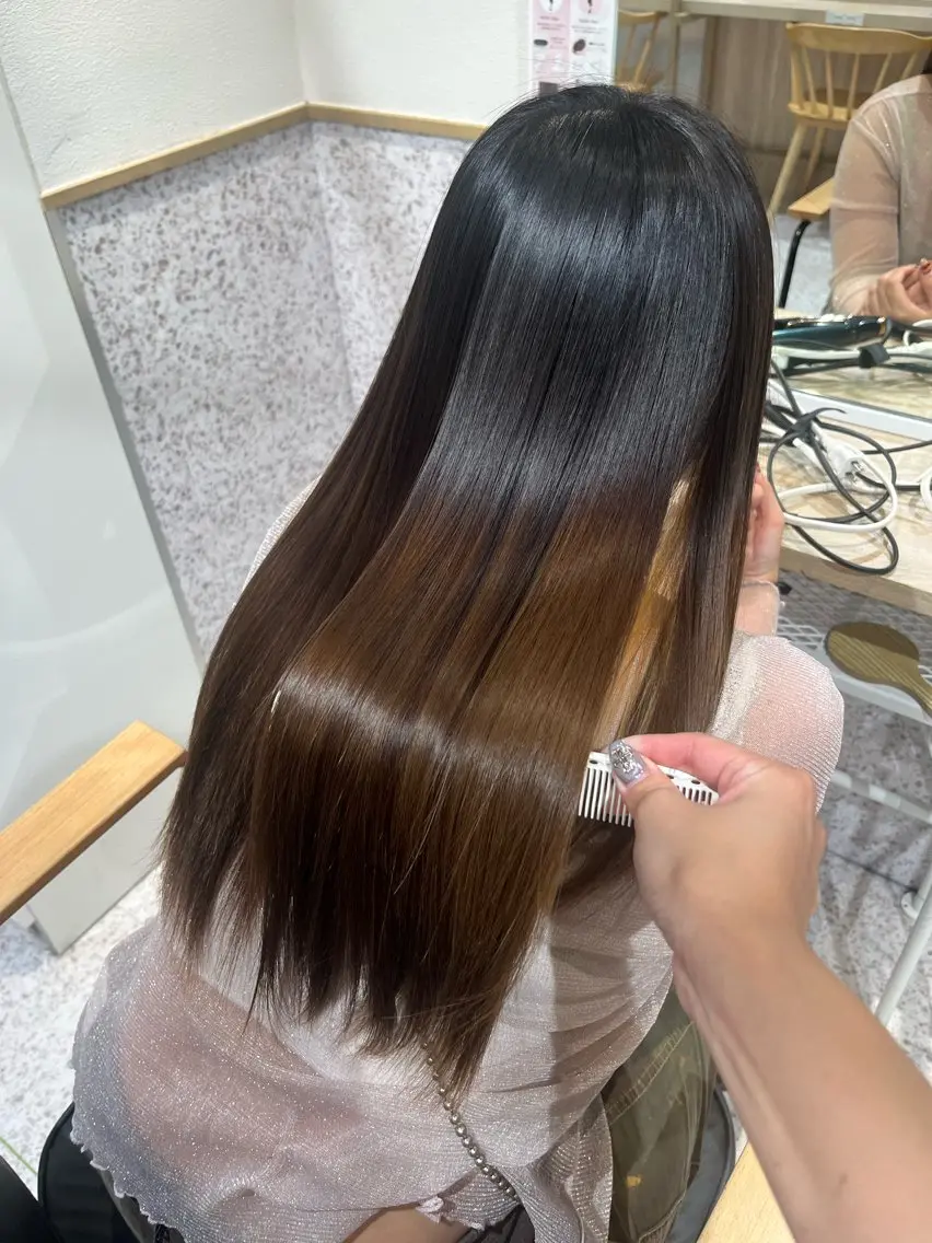ロング エクステ 顔周りカット 髪質改善 韓国風ヘア 浴衣 ♡ハイトーン★ ネイル/しの♡のヘアスタイル