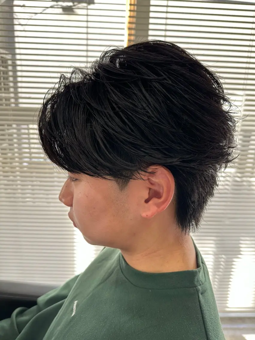 ショート パーマ メンズ フェザーパーマ メンズパーマ カット パーマ ユウ🪄 パーマ指名No1のヘアスタイル