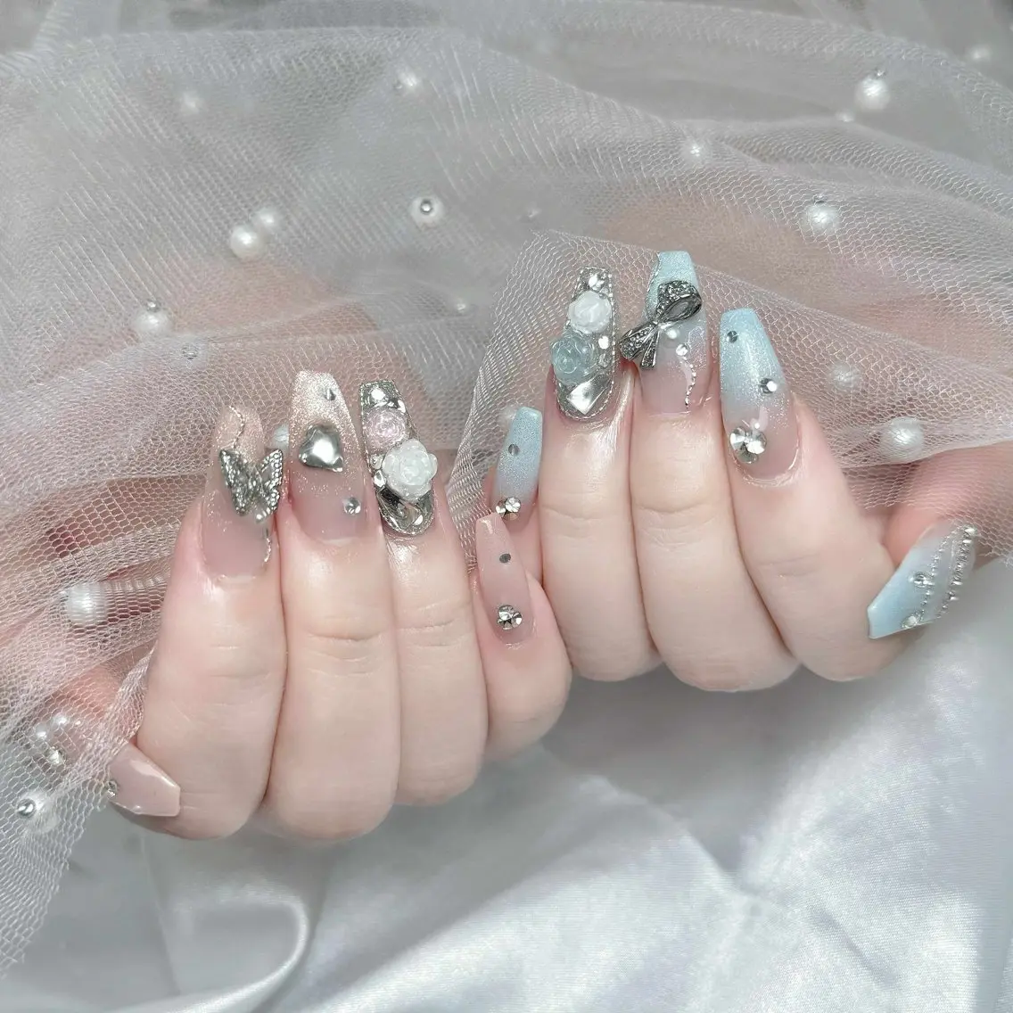 ネイル アートネイル ジェルネイル キラキラネイル 持ち込み シンプルネイル Nova Nail Salonのネイルデザイン