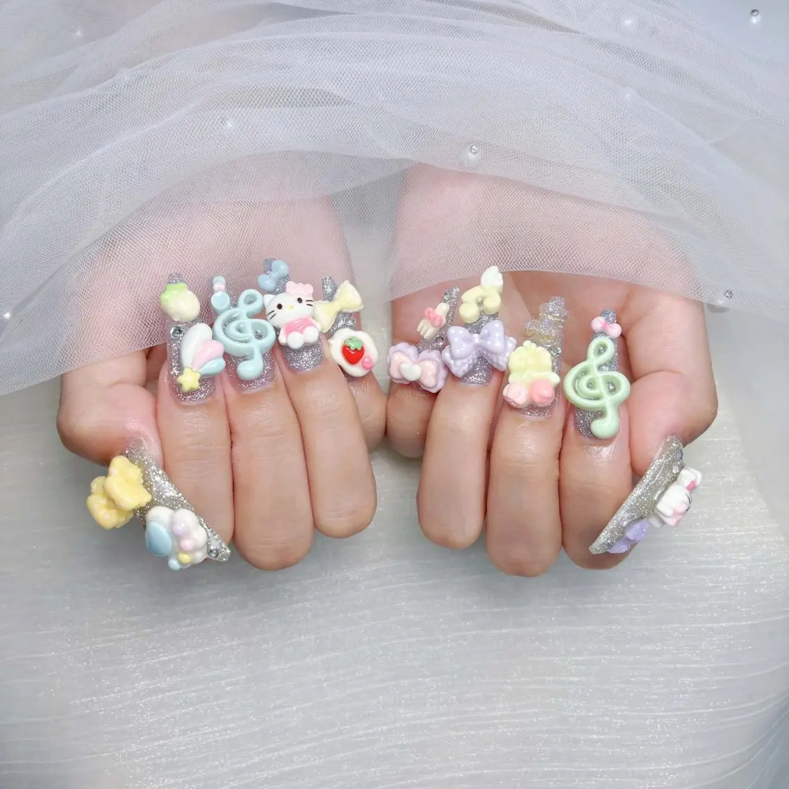 ネイル アートネイル 持ち込み ハンドネイル ハンドケア Dyo Nailのネイルデザイン