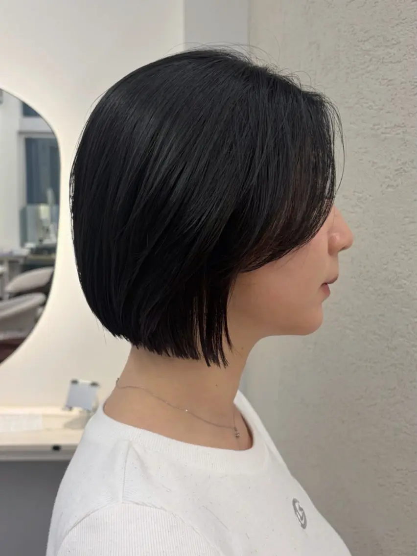ショート ボブレイヤー ボブ レイヤーカット 縮毛矯正 似合わせカット ショートボブ🦋廣瀬のヘアスタイル