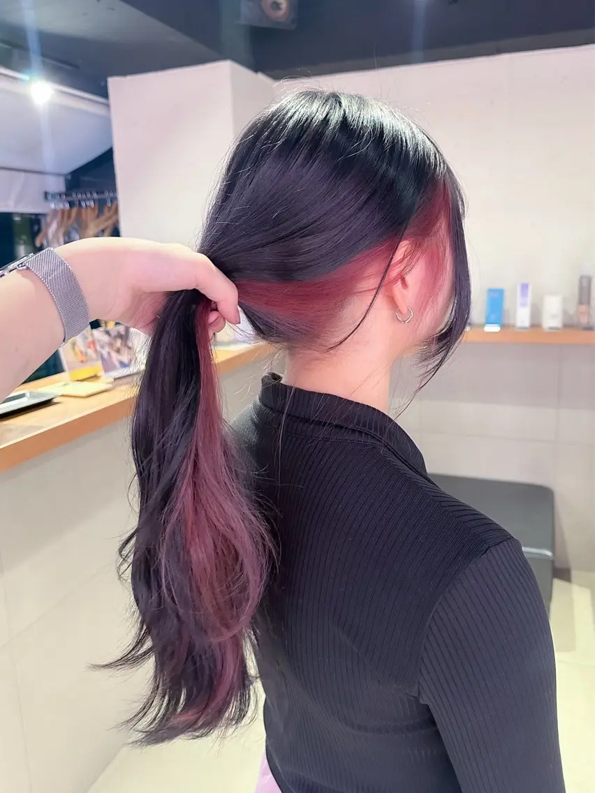 ロング ヘアカラー きど ゆうきのヘアスタイル
