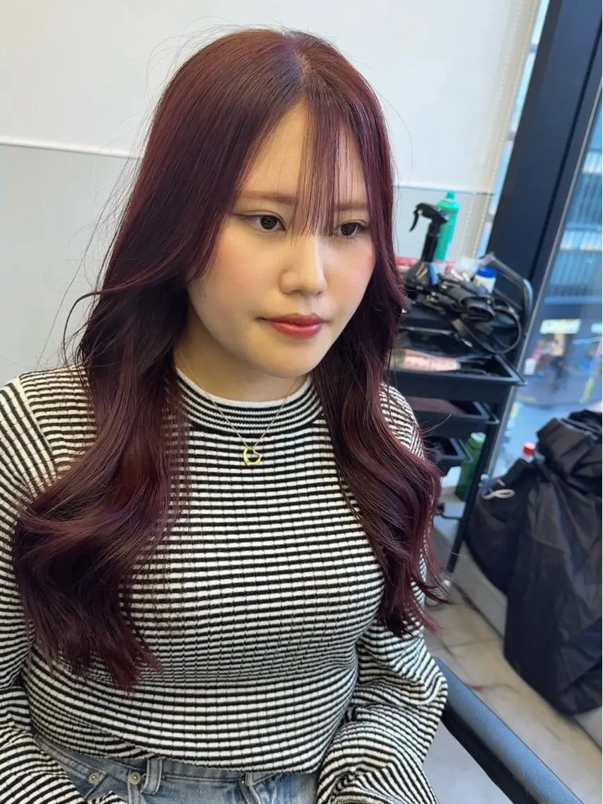 ロング カラー ボルドーカラー 韓国風ヘア レイヤーカット カット ヘアカラー トリートメント 韓国ヘア🇰🇷 スズキのヘアスタイル