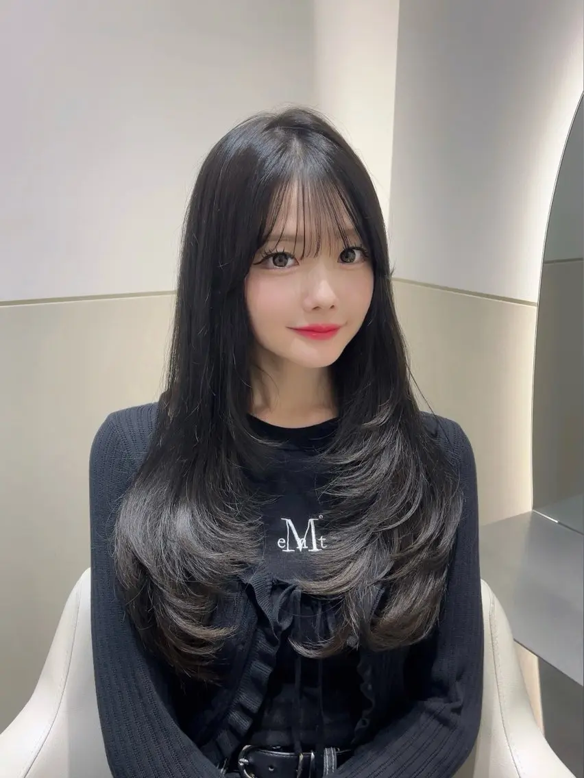 ロング カラー カット ヘアカラー トリートメント 🩷韓国ヘア/ヨシン モリ🩷Maikaのヘアスタイル