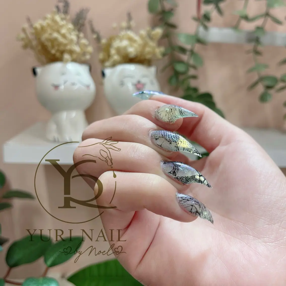 ネイル チークネイル フットネイル フレンチネイル グラデーション キラキラネイル ハンドネイル YURI Nail Funabashiのネイルデザイン