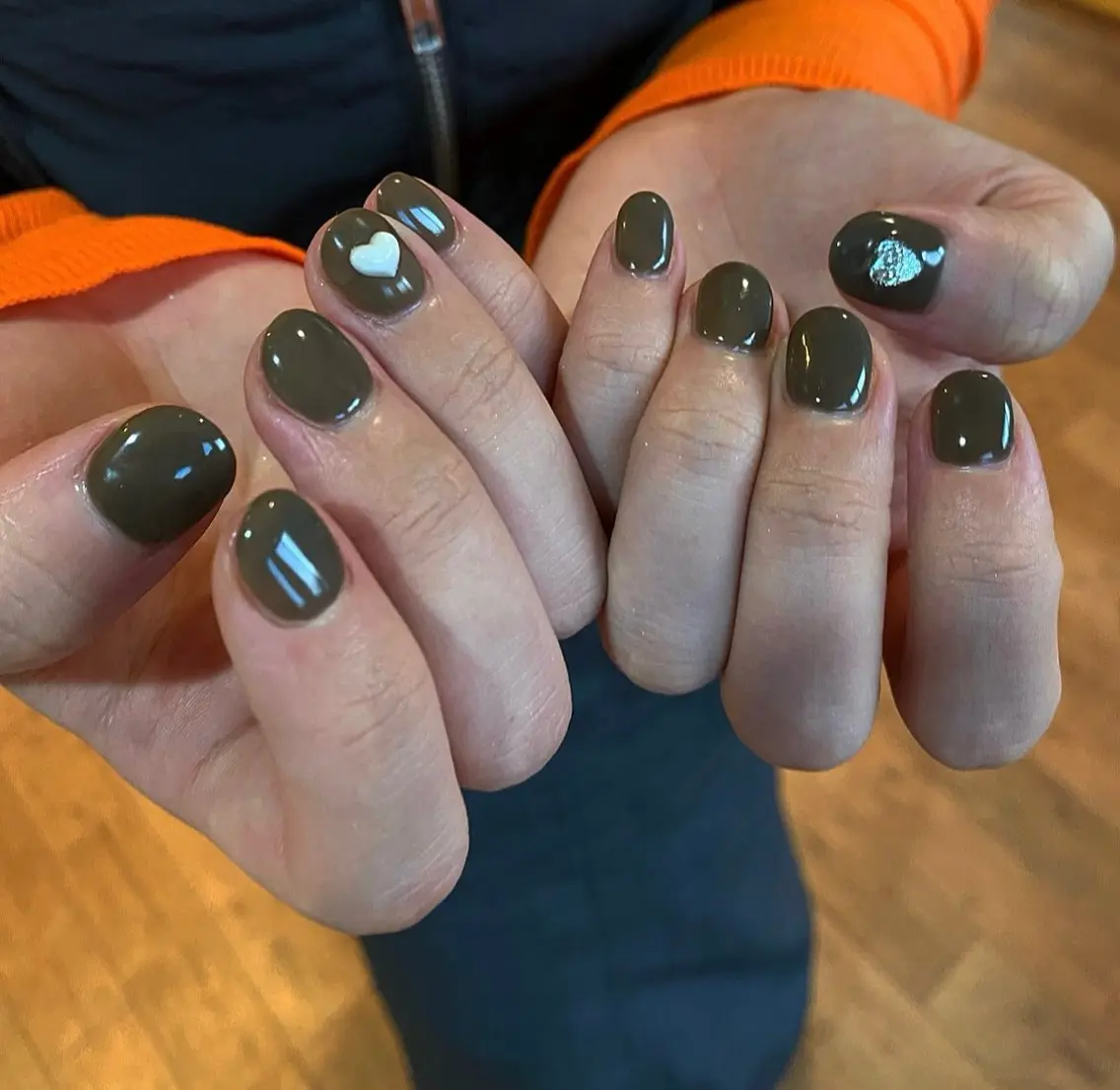 ネイル ワンカラーネイル ハンドネイル to nailのネイルデザイン