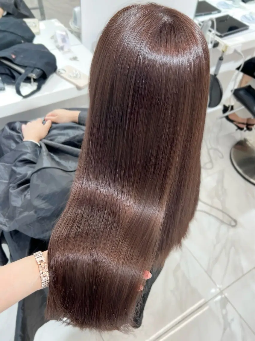 セミロング カラー 髪質改善 ヘアカラー 縮毛矯正 トリートメント 盛れる顔周り🤍渋谷 Risa🎀のヘアスタイル