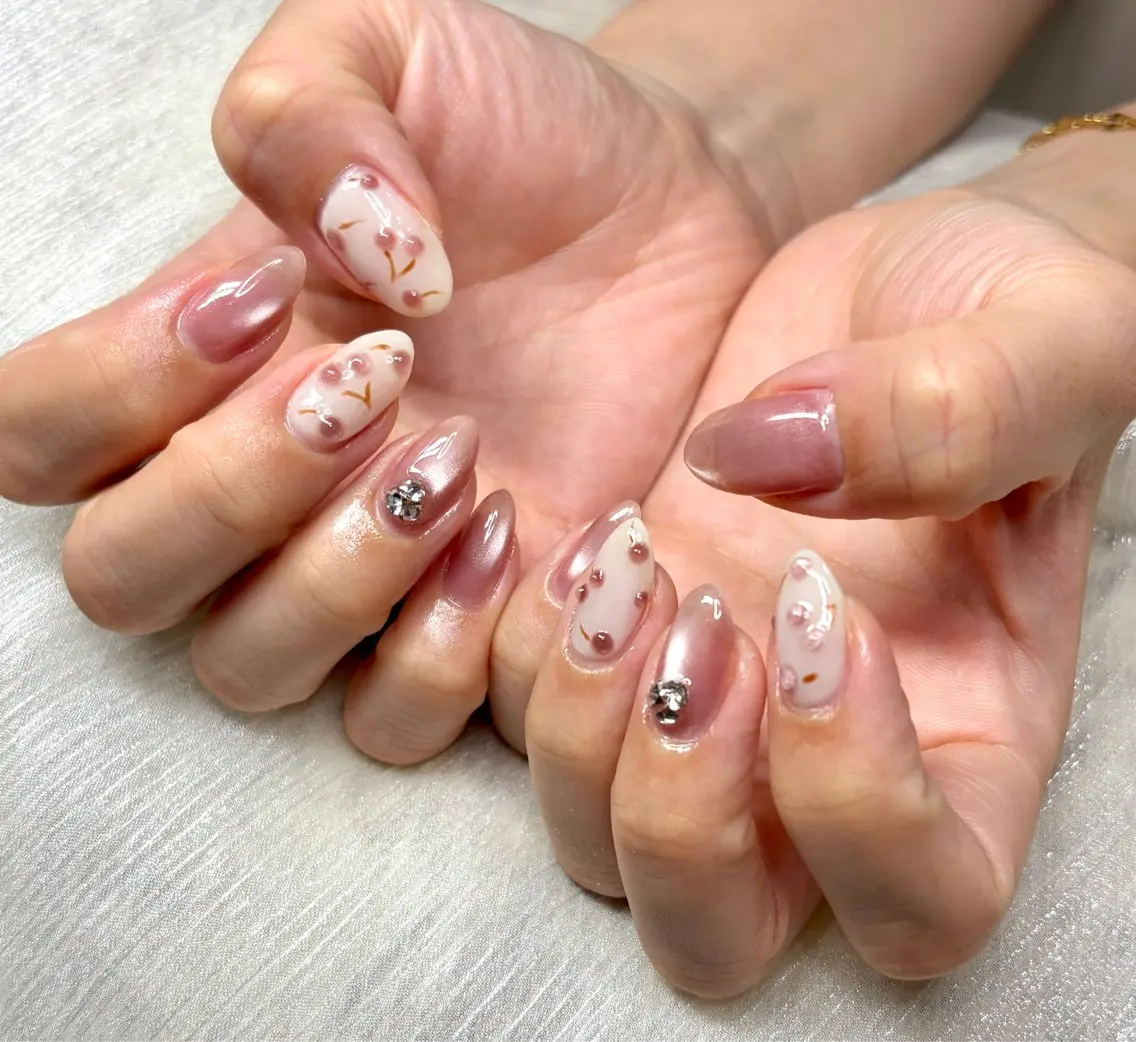 ネイル nailroom HARU.のネイルデザイン
