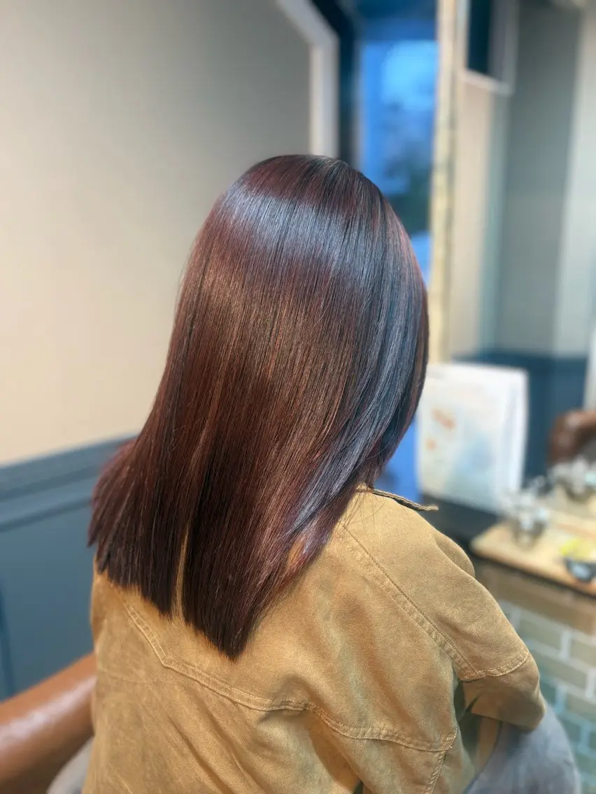 ミディアム カット ヘアカラー トリートメント 山内 はじめのヘアスタイル