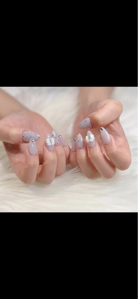 ネイル オーロラネイル チークネイル フットネイル フレンチネイル ジェルネイル ハンドネイル Nichi Nailsのネイルデザイン