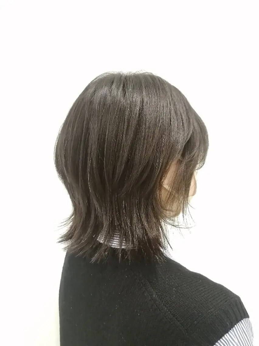 ミディアム レイヤーカット ウルフカット ウルフレイヤー カット 鈴木 さやかのヘアスタイル