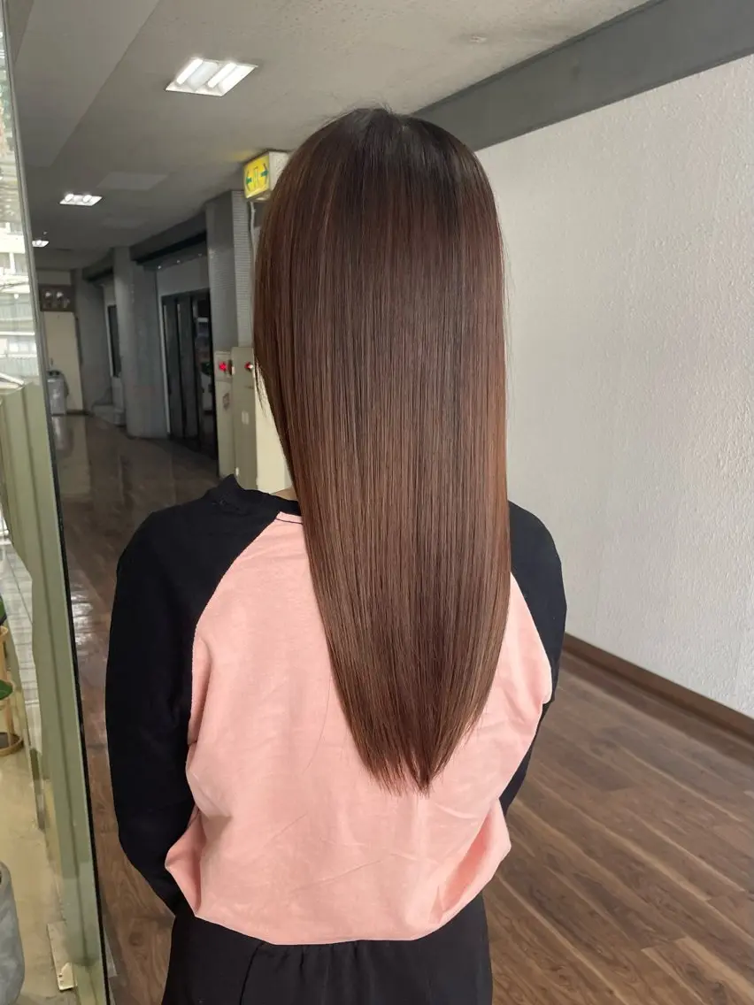 ロング 髪質改善 ロング トリートメント カットパーマモデル 山中 遥のヘアスタイル
