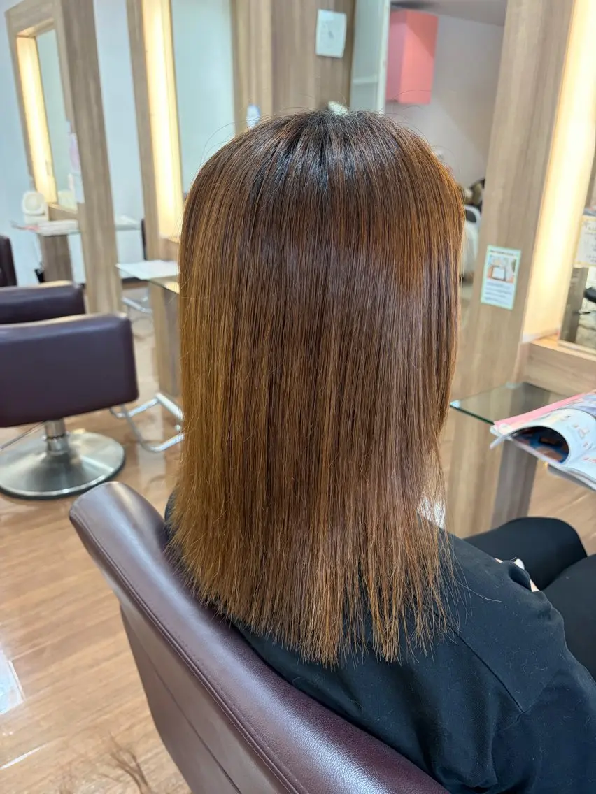 セミロング クドゥクール MINAMIのヘアスタイル