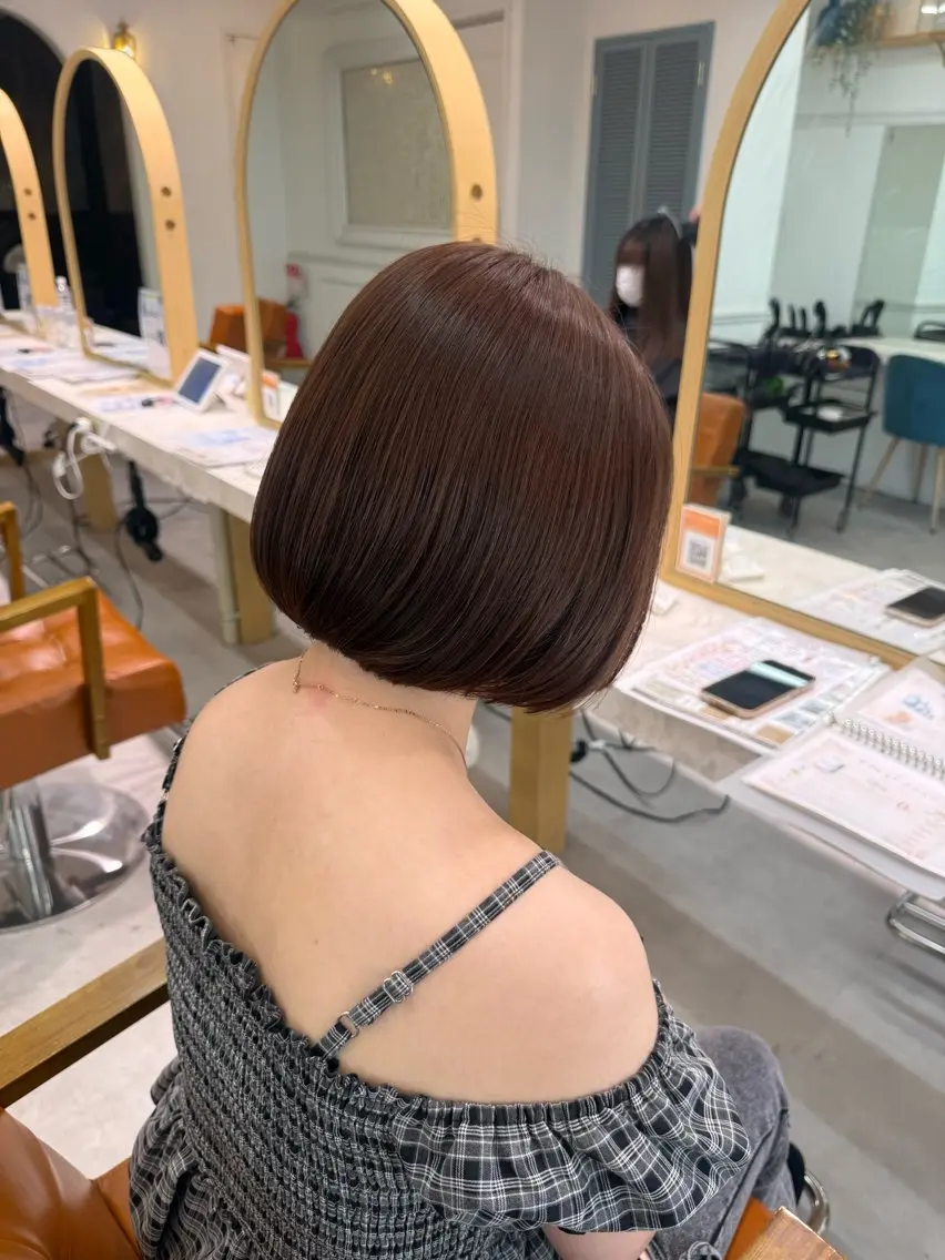 モデル限定価格【ツヤ髪カラー】カラー+1ステップトリートメントの写真