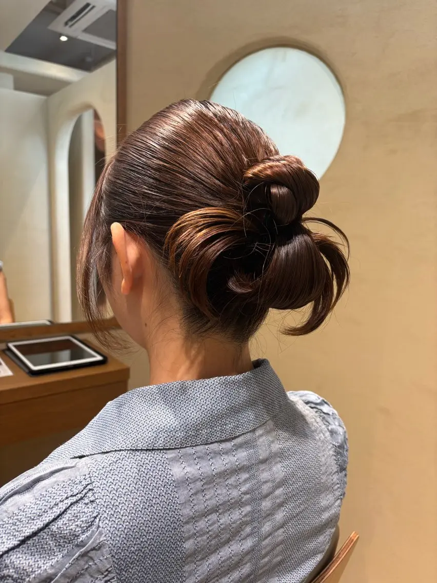 ヘアアレンジ ヘアセット メンズ/顔周りカ ット中目黒akaneのヘアスタイル
