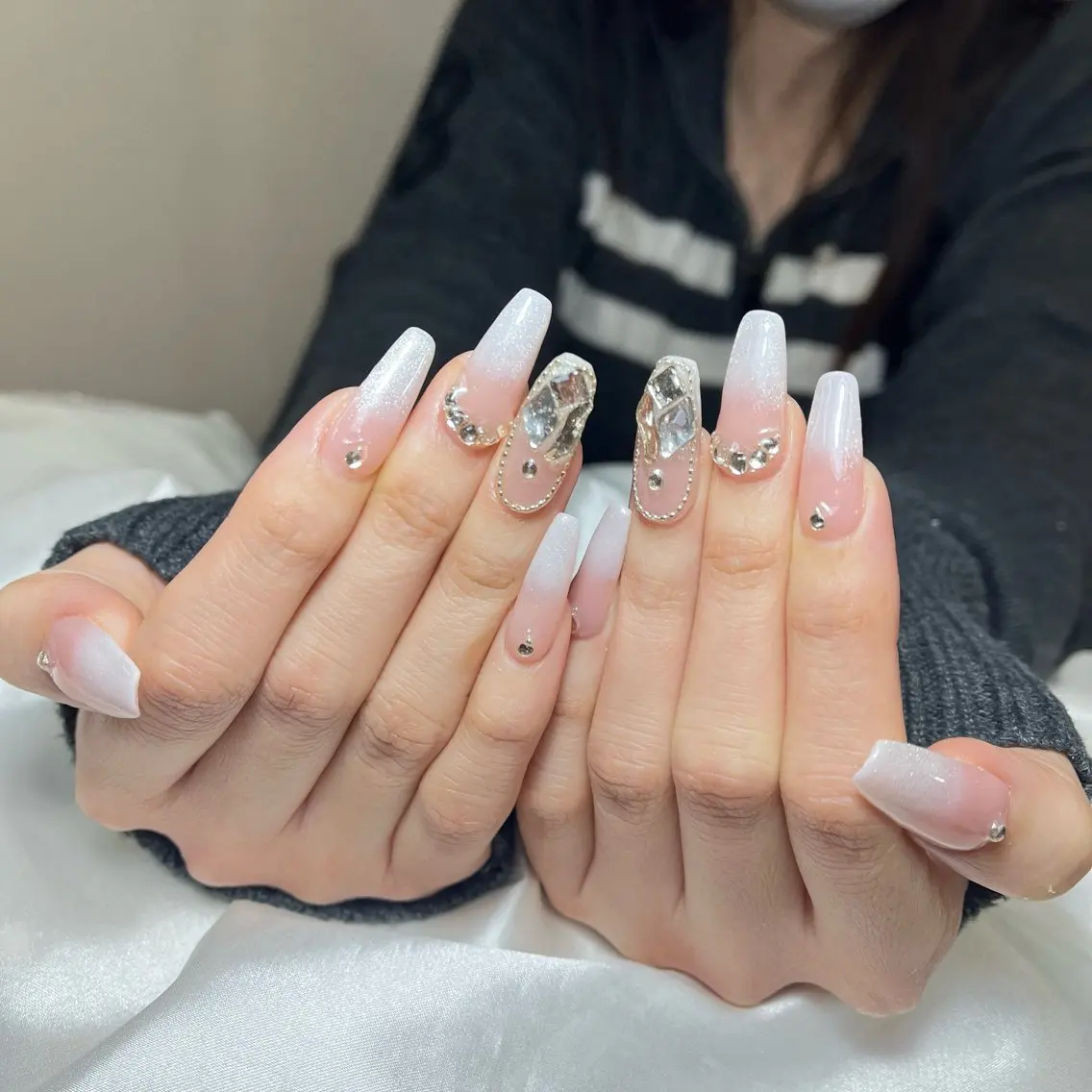 ネイル チークネイル 桜ネイル 長さ出し フットネイル ジェルネイル ハンドネイル Maika's nailのネイルデザイン