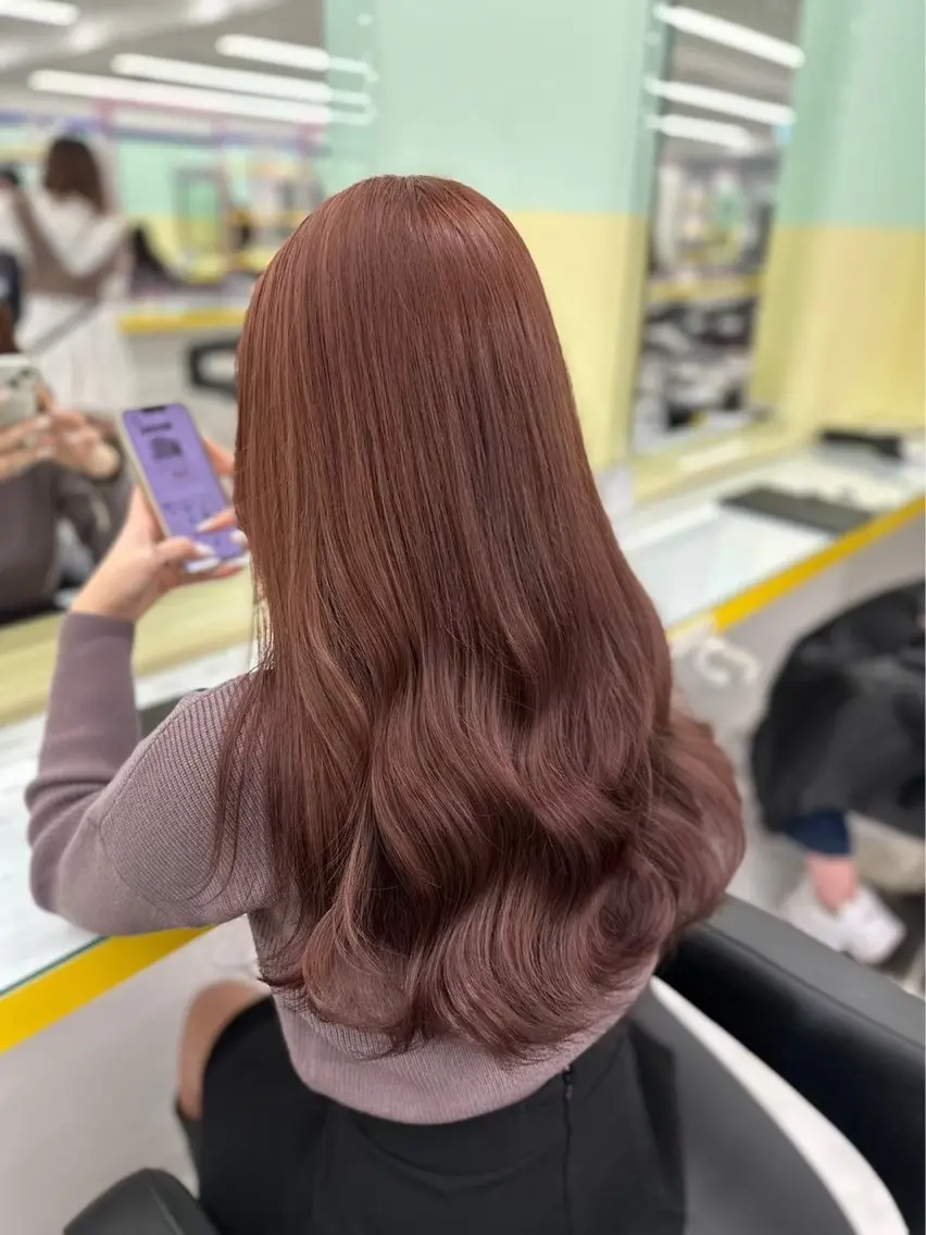 カラー ブリーチ ブリーチなしカラー 髪質改善 🍒艶髪/ヘッドスパ 🍒FUTA🍒のヘアスタイル