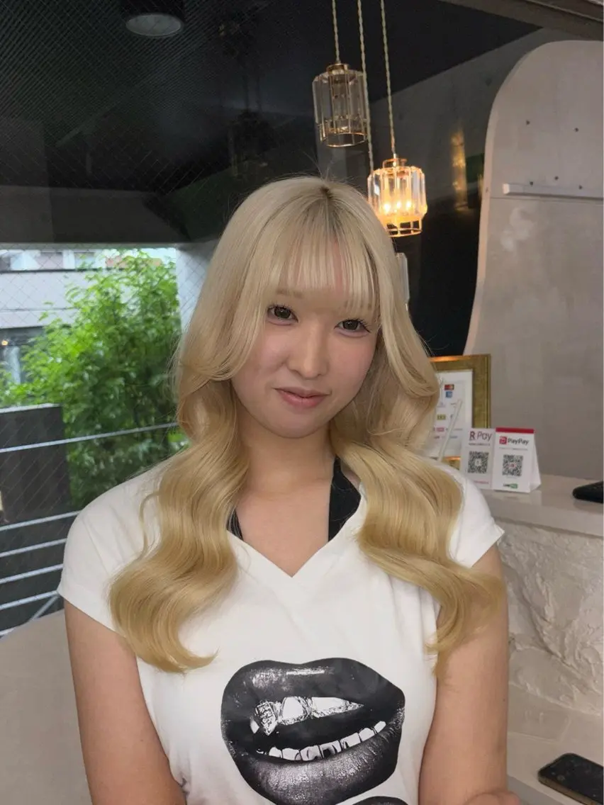 セミロング カラー セミロングパーマ ブリーチ ダブルカラー ハイライトカラー ハイトーンカラー ヘアカラー トリートメント XELM/RUI /高崎/ブリーチ/のヘアスタイル