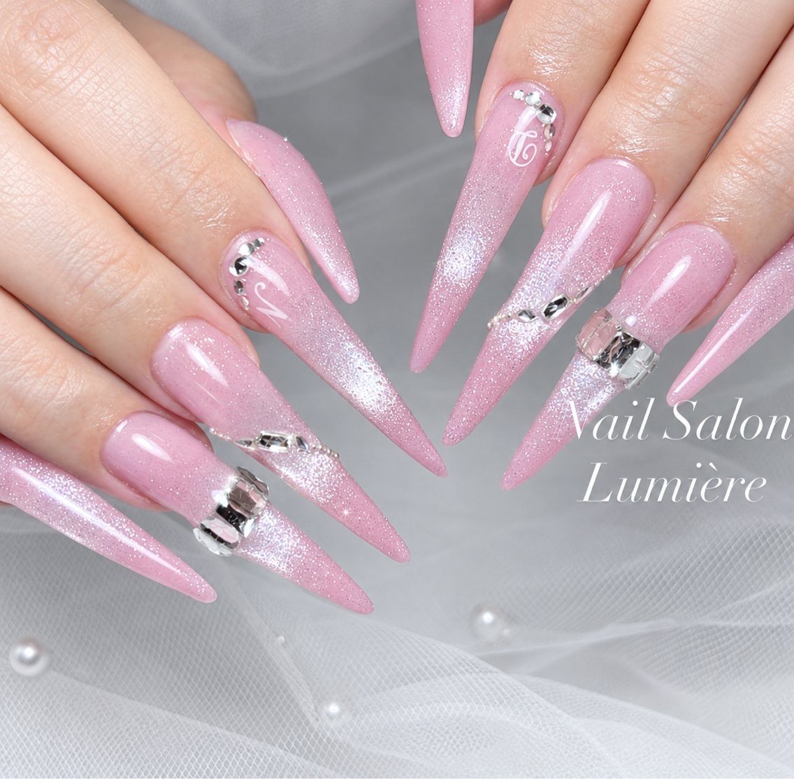ネイル ハンドネイル Lumière｜ ロングネイル特化のネイルデザイン
