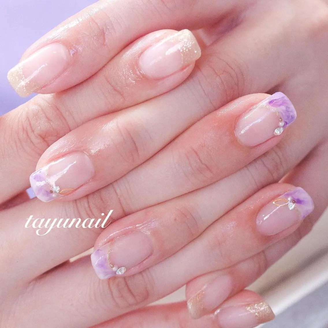 ネイル フレンチネイル ジェルネイル キラキラネイル ニュアンスネイル パラジェル ハンドネイル ネイルサロン 【たゆnail】のネイルデザイン