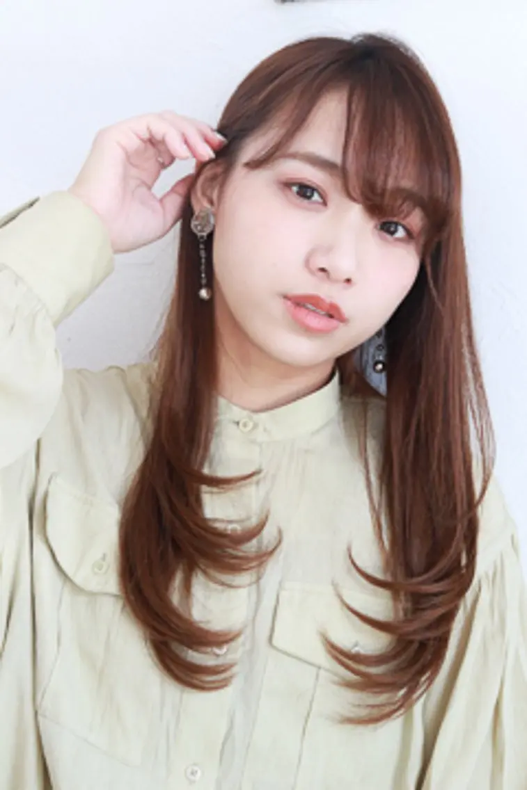 セミロング ヘアサロン クシィのヘアスタイル