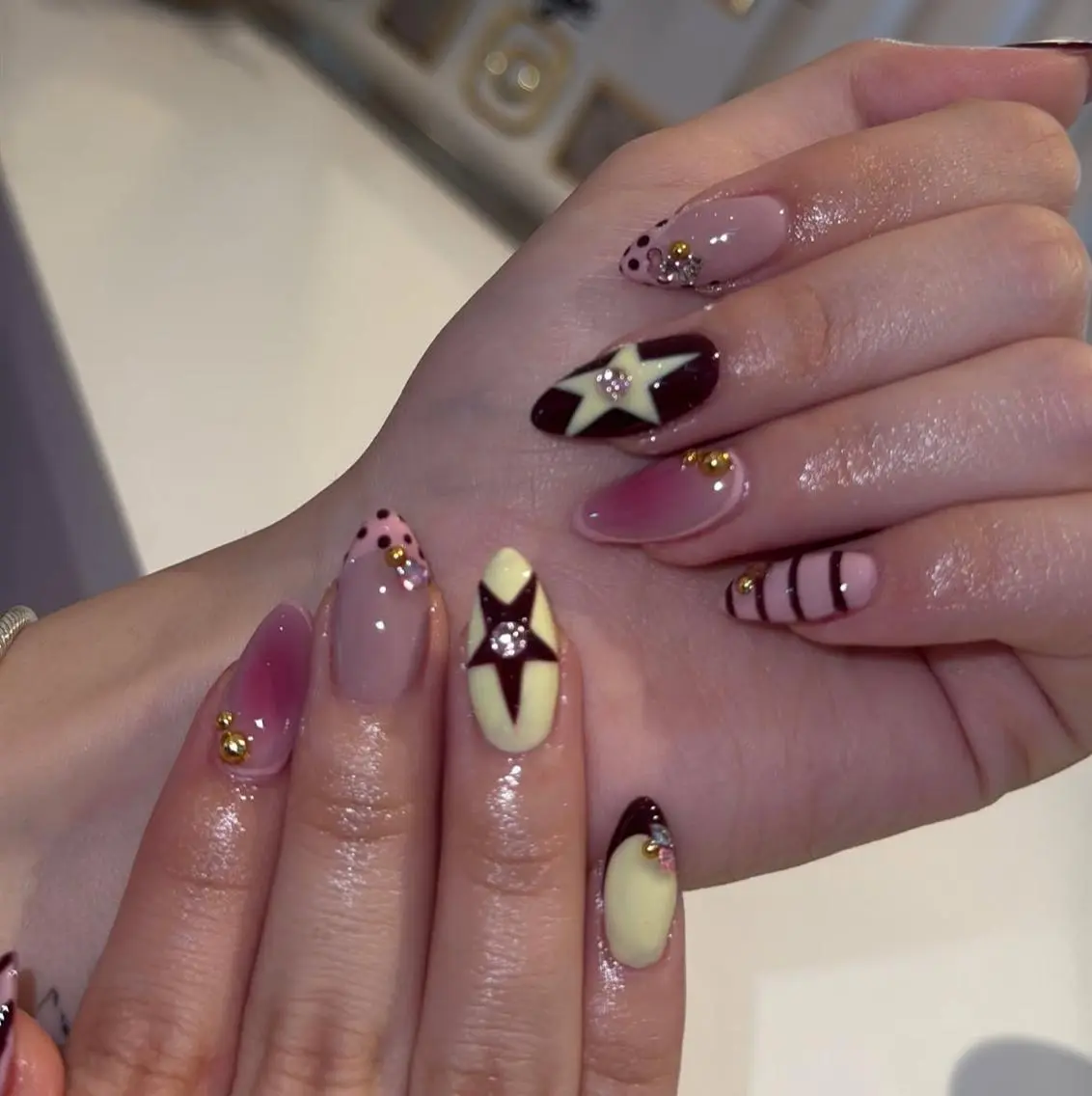 ネイル ブラウン 長さ出し フットネイル フレンチネイル ジェルネイル ハンドネイル ハンドケア NEW NAIL池袋 韓国・ワンホンネイルのネイルデザイン