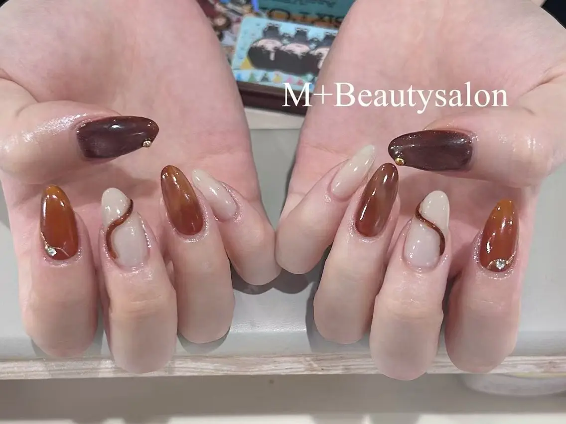 ネイル M+  Beauty Salonのネイルデザイン