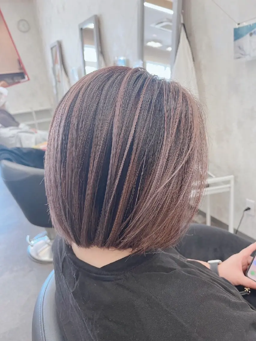 ショート カラー 古橋 瑞希のヘアスタイル