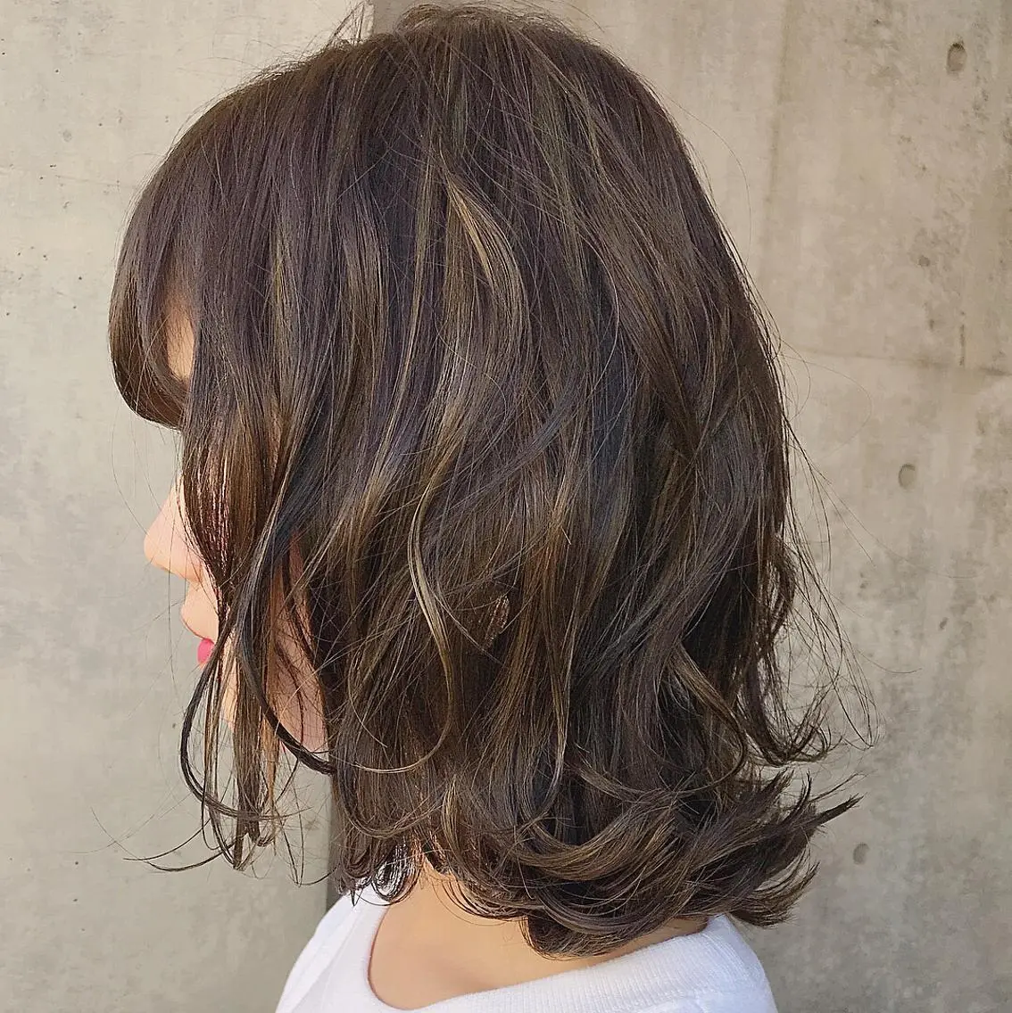 ミディアム 及川 光のヘアスタイル
