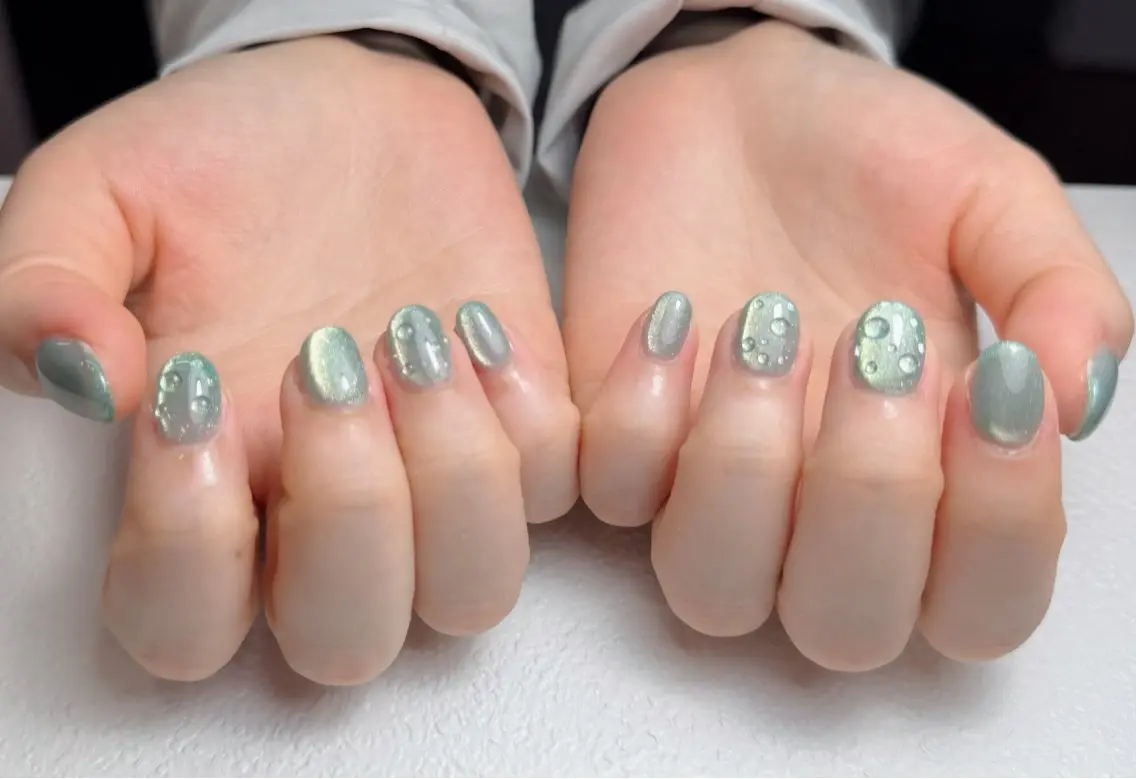 ネイル アートネイル オーロラネイル 長さ出し フレンチネイル ジェルネイル ハンドネイル 中野駅から2分 MEO NAILのネイルデザイン
