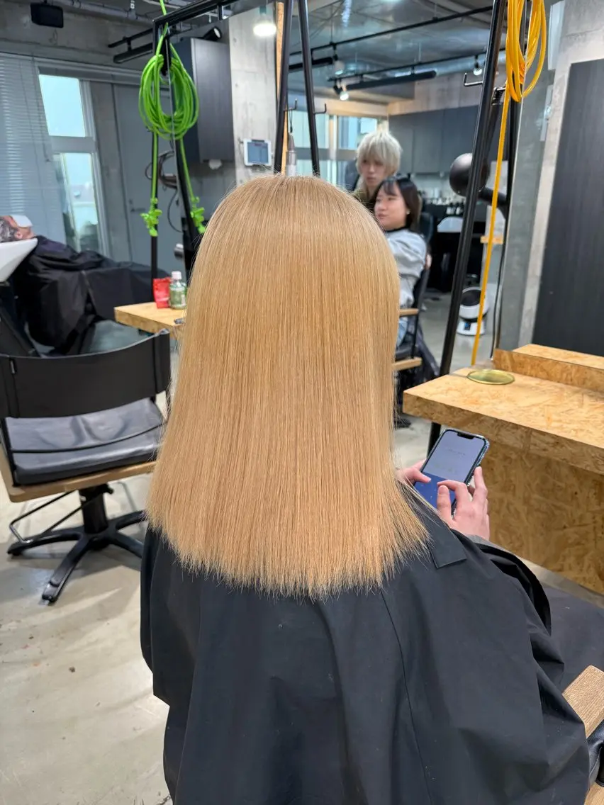 ミディアム カラー ブロンド ピンクカラー ヘアカラー 【🥀履歴修正🥀】 ハイトーン職人/拓真のヘアスタイル
