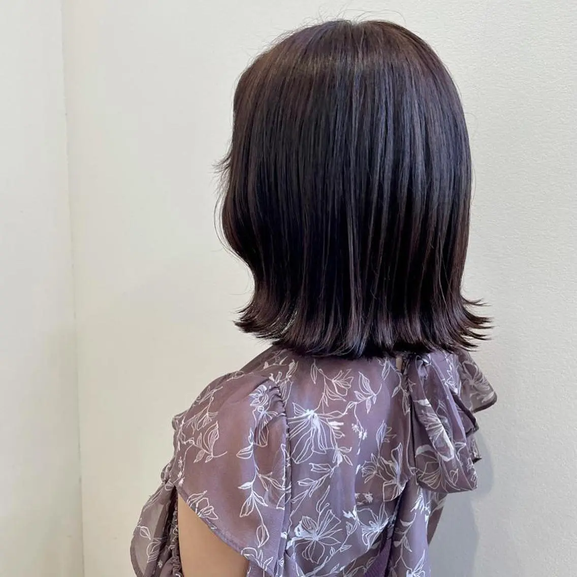 ミディアム ヘアカラー トリートメント 長山 茉白のヘアスタイル