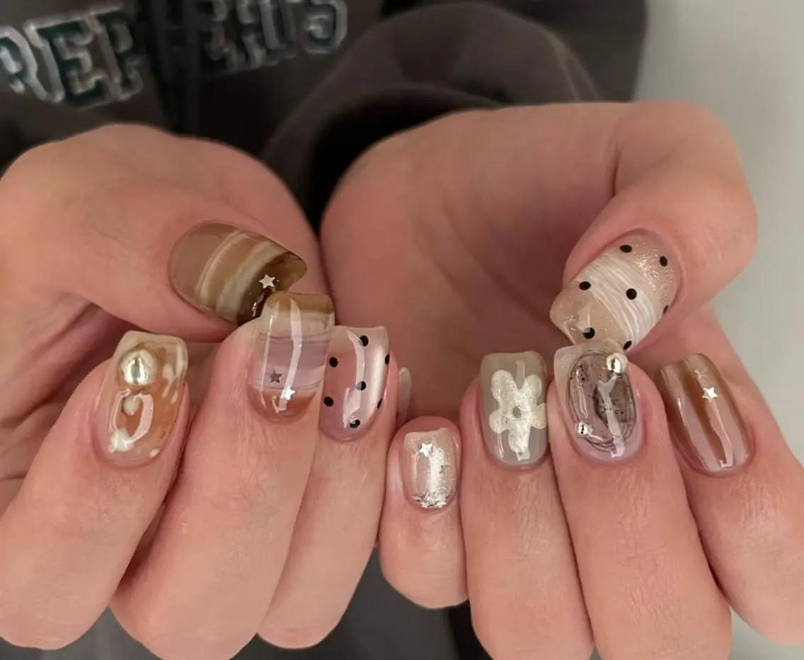 ネイル ハンドネイル エリ🫧 nail池袋東口のネイルデザイン