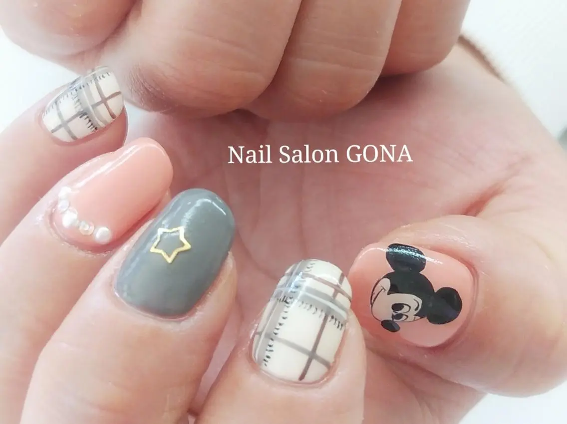 ネイル ネイルサロン& スクールGONAのネイルデザイン