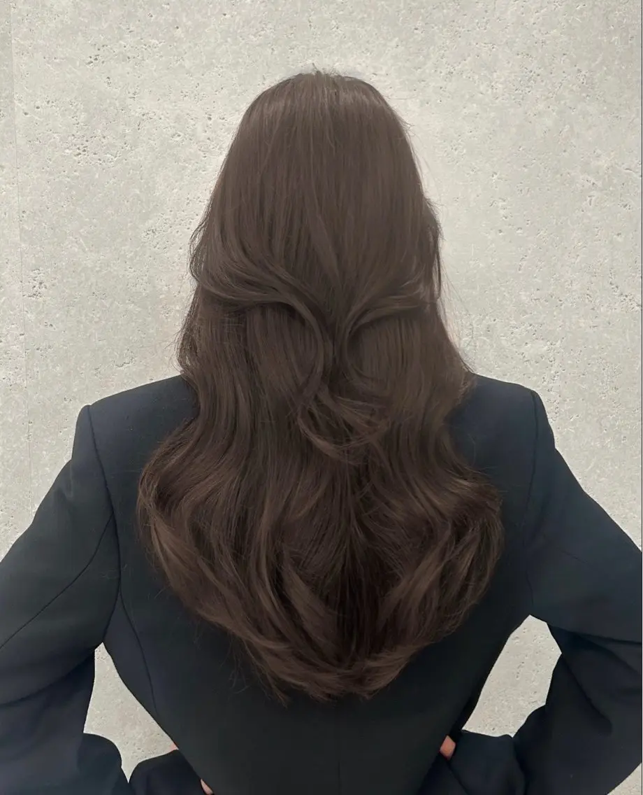 ロング カラー カット ヘアカラー トリートメント ブリーチなしカラー/ レイヤー🎀天神のヘアスタイル