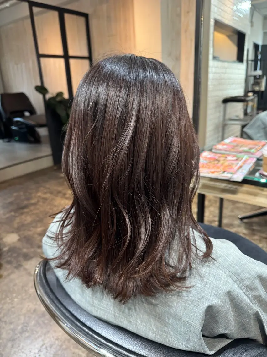 ミディアム カラー パーマ・レイヤー 髪質改善・TANIのヘアスタイル