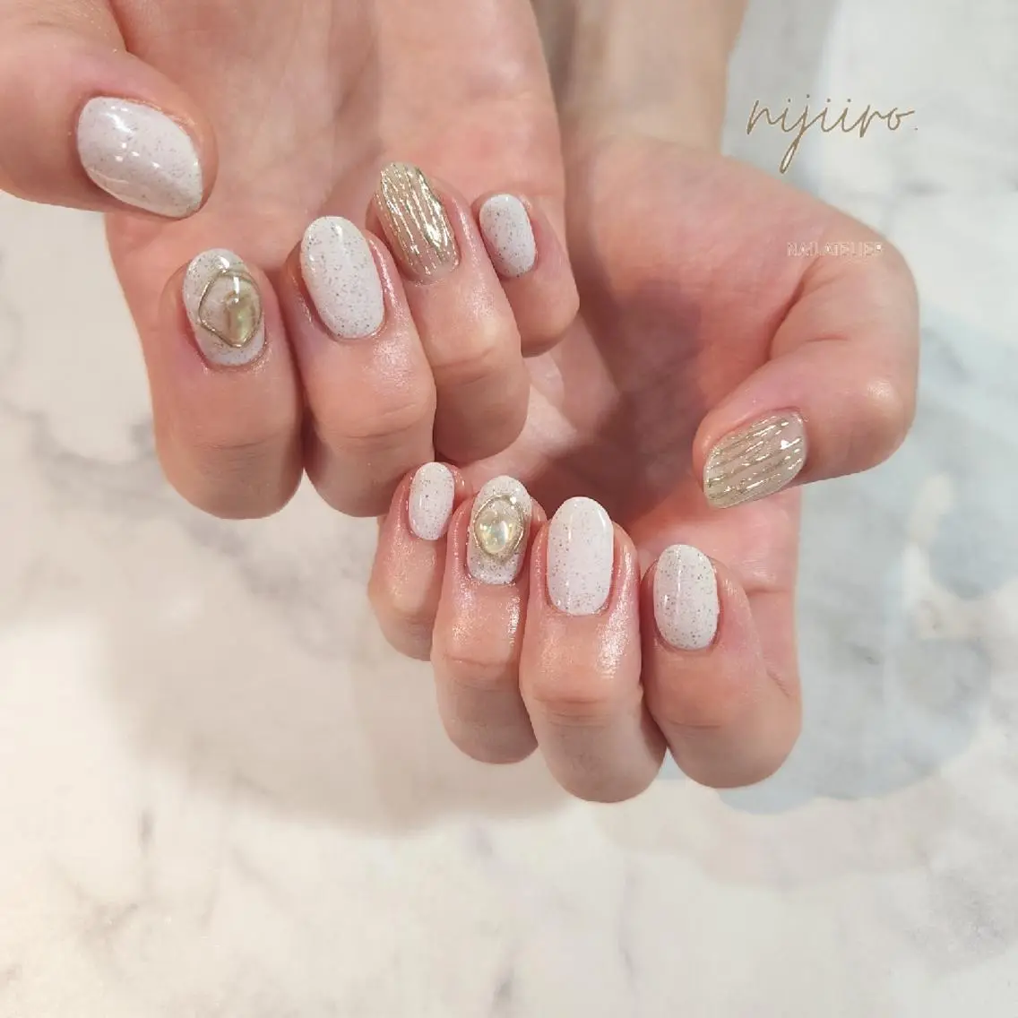 ネイル ハンドネイル nijiiro🌈 サトウのネイルデザイン