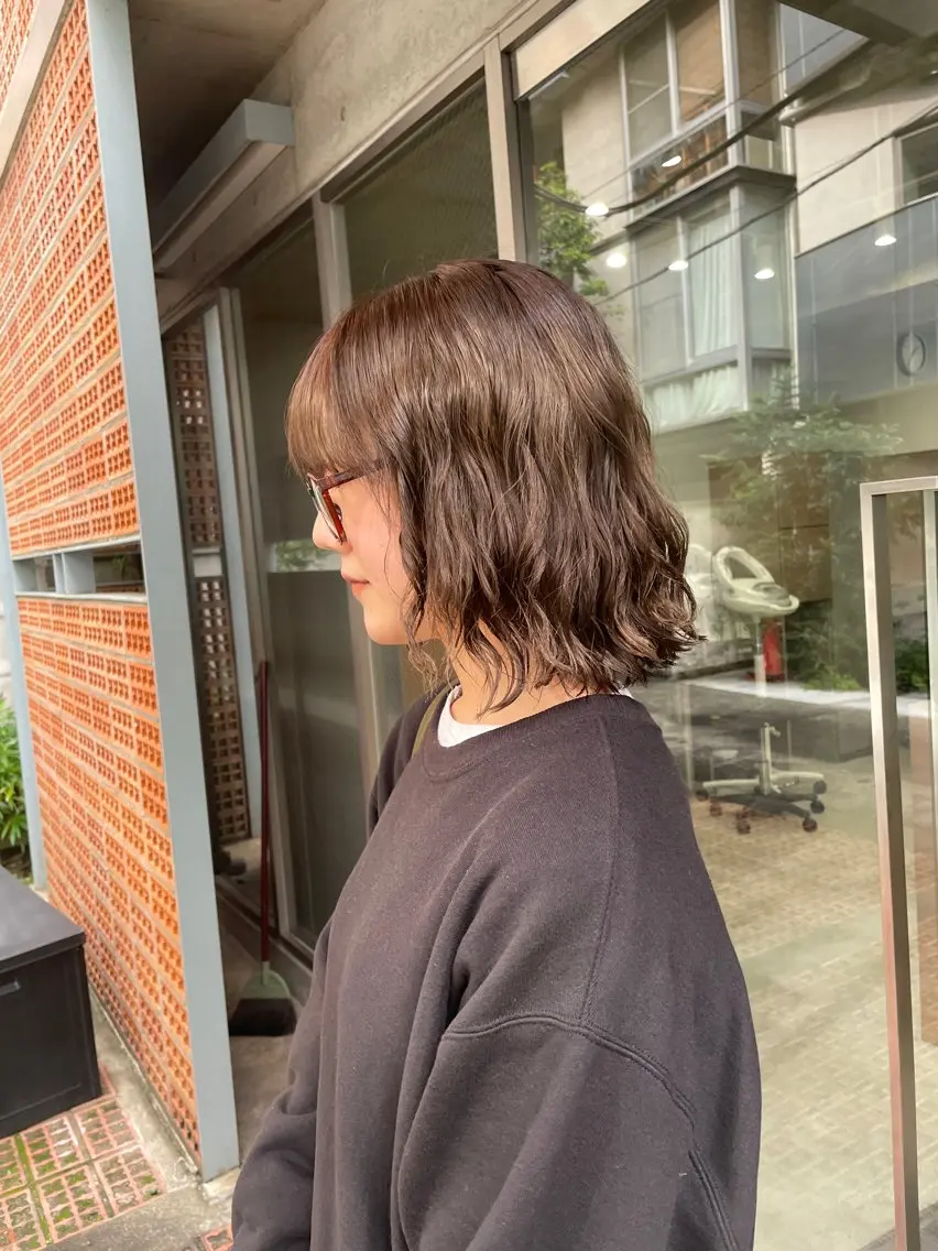 ミディアム カラー パーマ カット 表参道🌿赤み消し カラー/チナツのヘアスタイル
