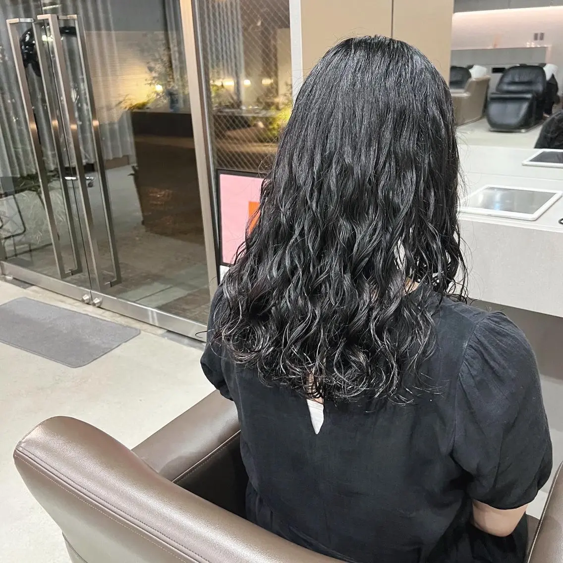 ミディアム パーマ カット パーマ トリートメント ボブパーマコテ巻き風 パーマNo1深江秀平のヘアスタイル
