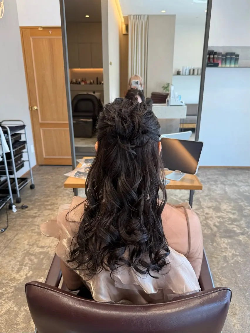 ヘアアレンジ ヘアセット rio ୨୧のヘアスタイル
