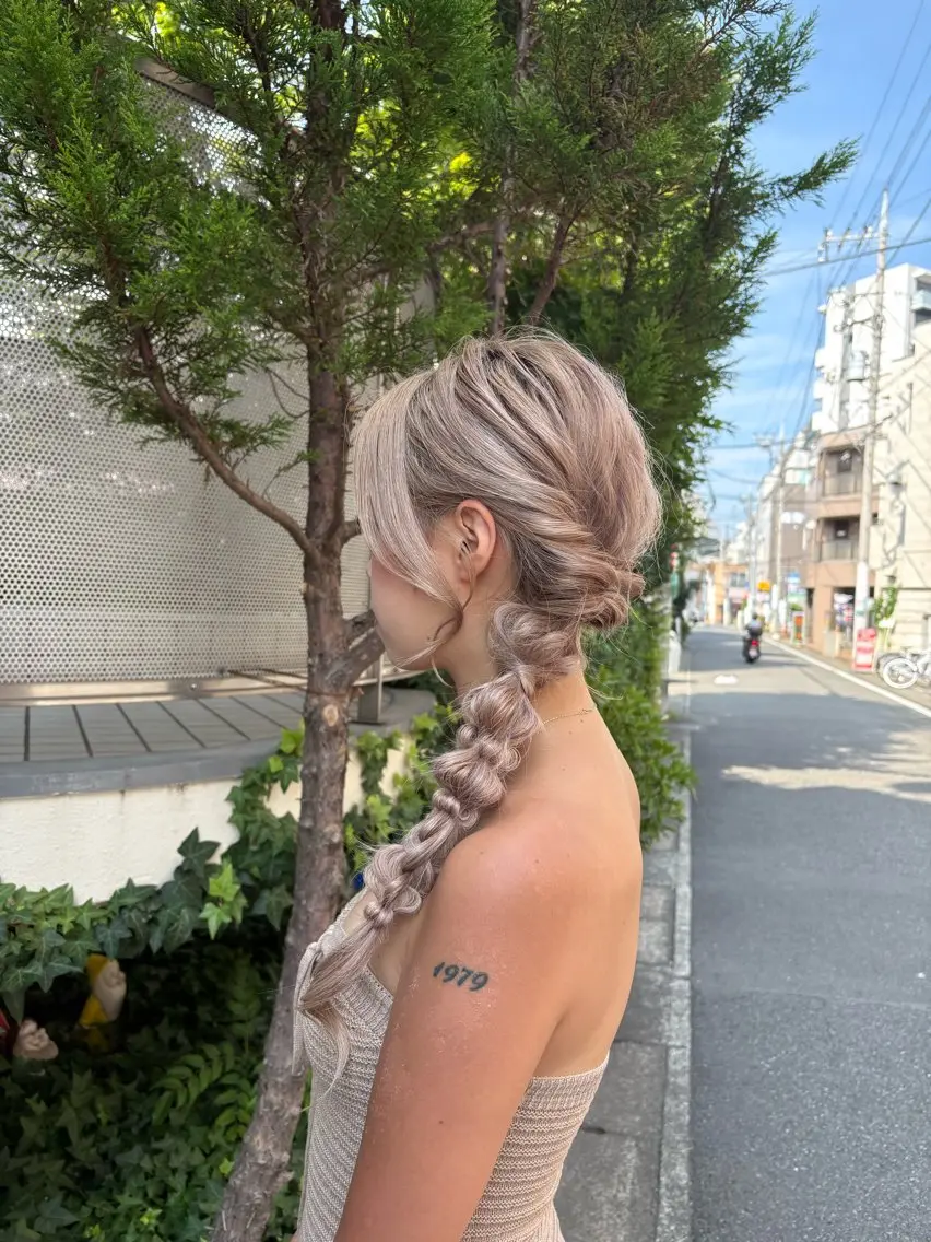 【minimo限定✨️️🫧】💕︎︎ゆるふわ可愛く編み下ろしヘア︎💕︎︎の写真