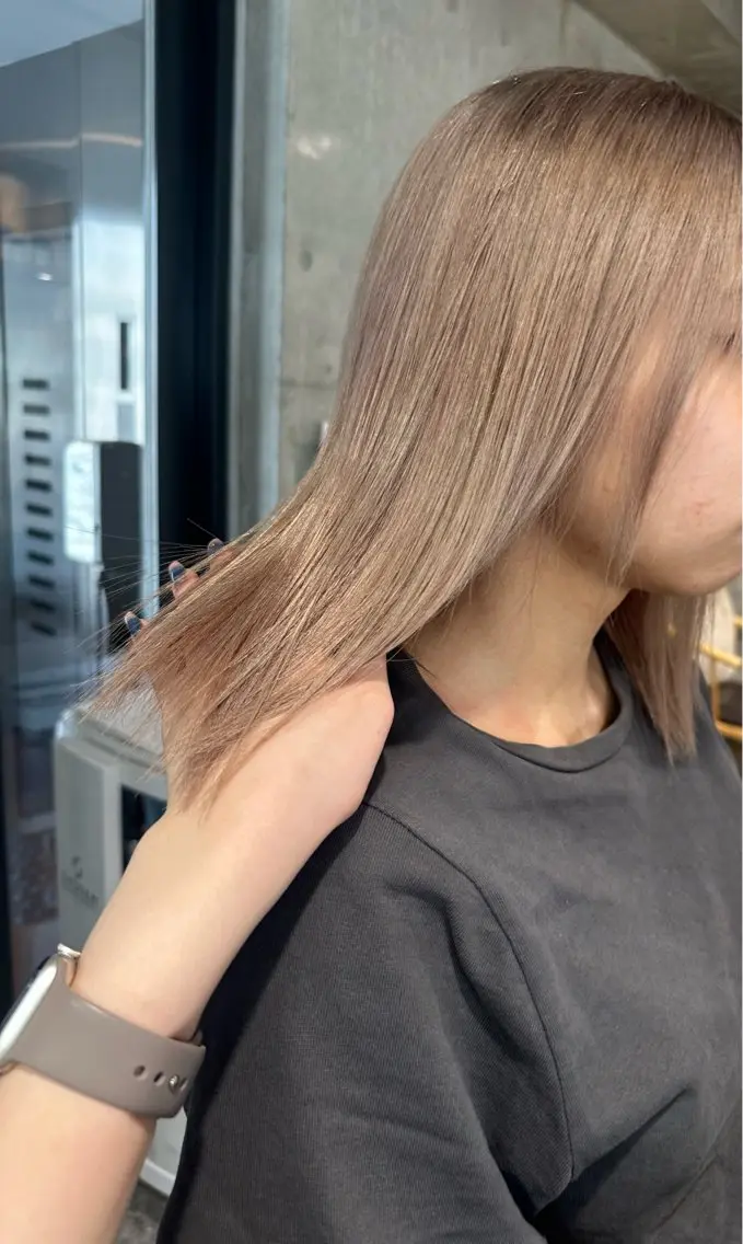 ミディアム ヘアカラー ︎🤎W color MIYU🤎のヘアスタイル