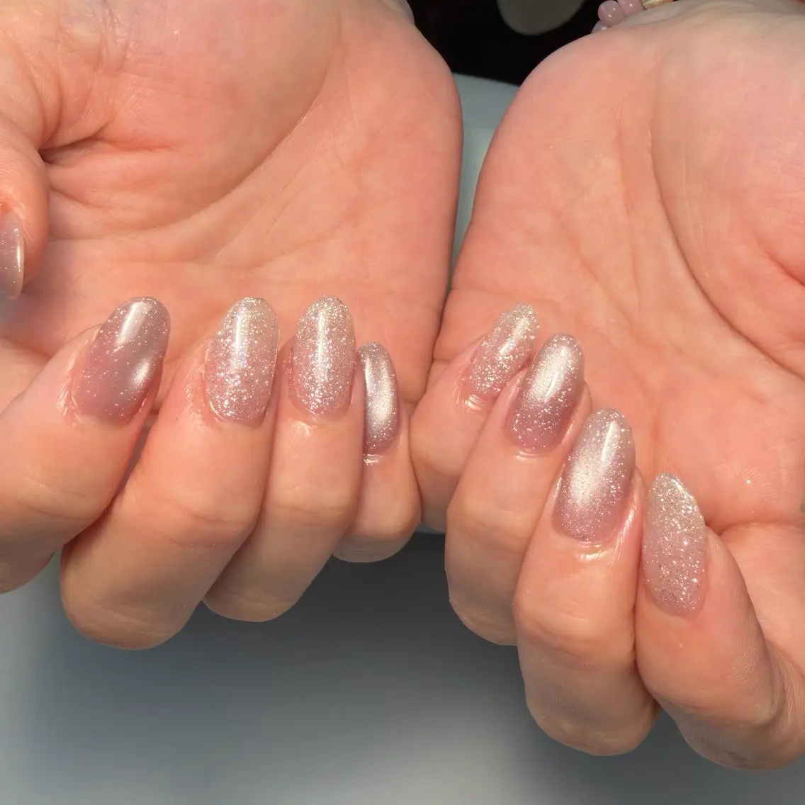 ネイル ラメ(グリッター) マグネットネイル オフィスネイル ピンク ハンドネイル プライベートサロン NAIL BY YUのネイルデザイン