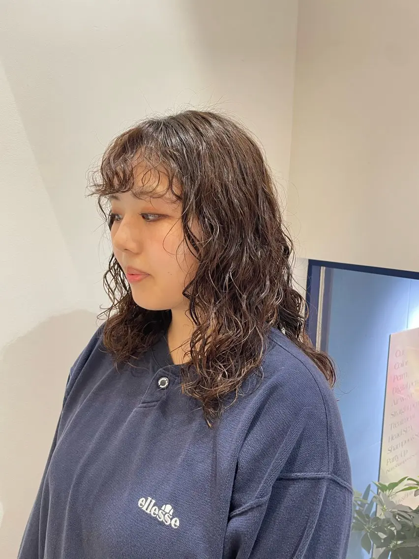 ロング パーマ カット パーマ 山本 佳奈のヘアスタイル