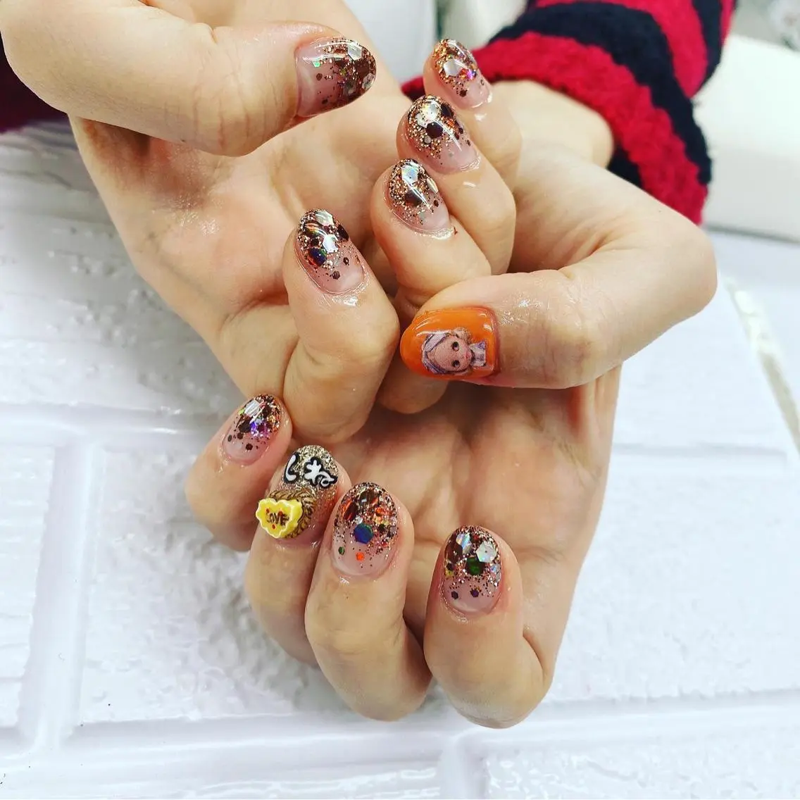ネイル アートネイル ハンドネイル N._._. clawのネイルデザイン