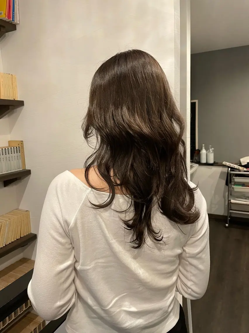 ロング ヘアカラー Fujita Neneのヘアスタイル
