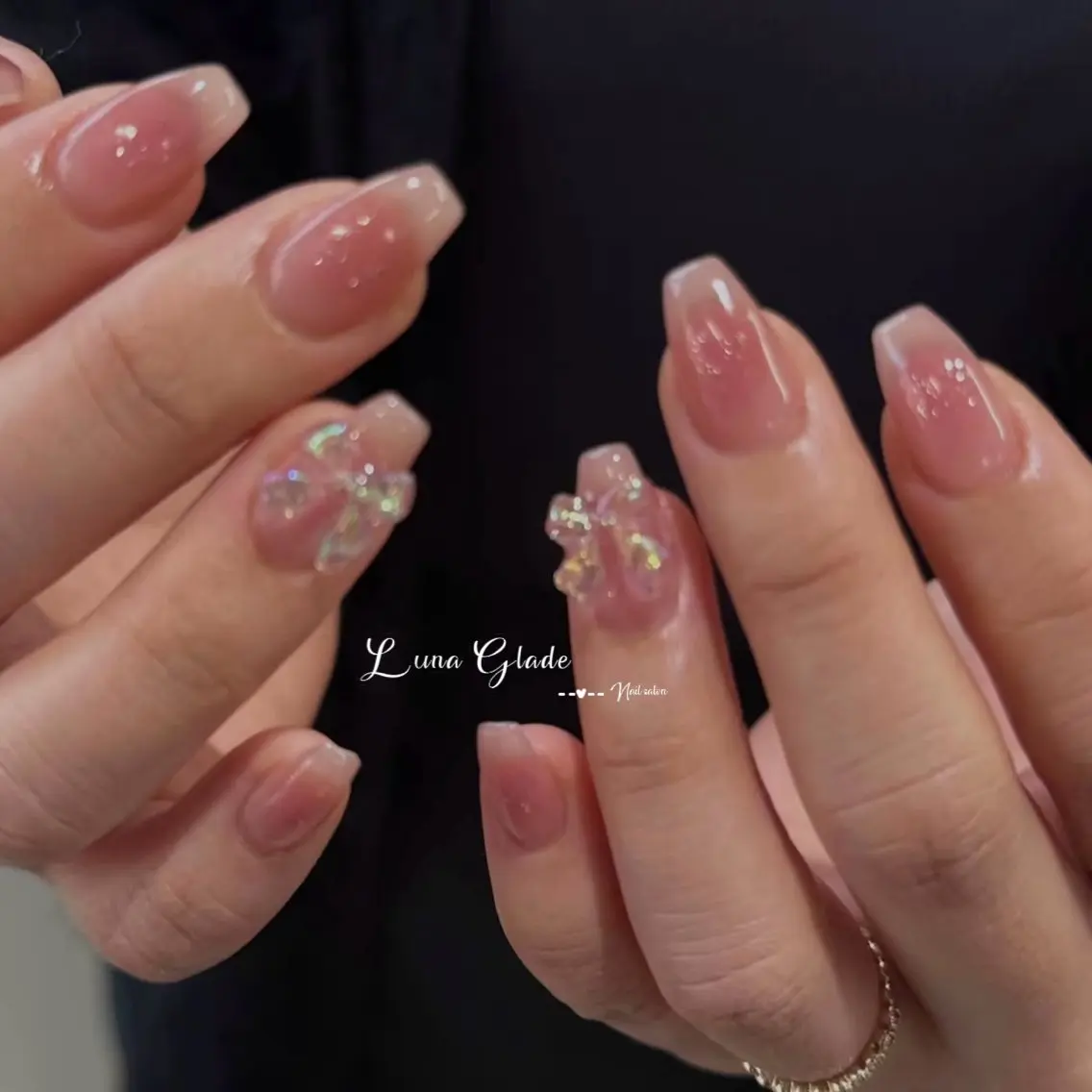 ネイル ハンドネイル Luna Gladeのネイルデザイン