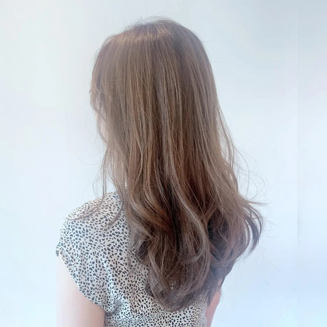 ロング カラー ヘアアレンジ ベージュカラー シアーベージュ 似合わせhair🔸 アサダ　タカコ🔸のヘアスタイル