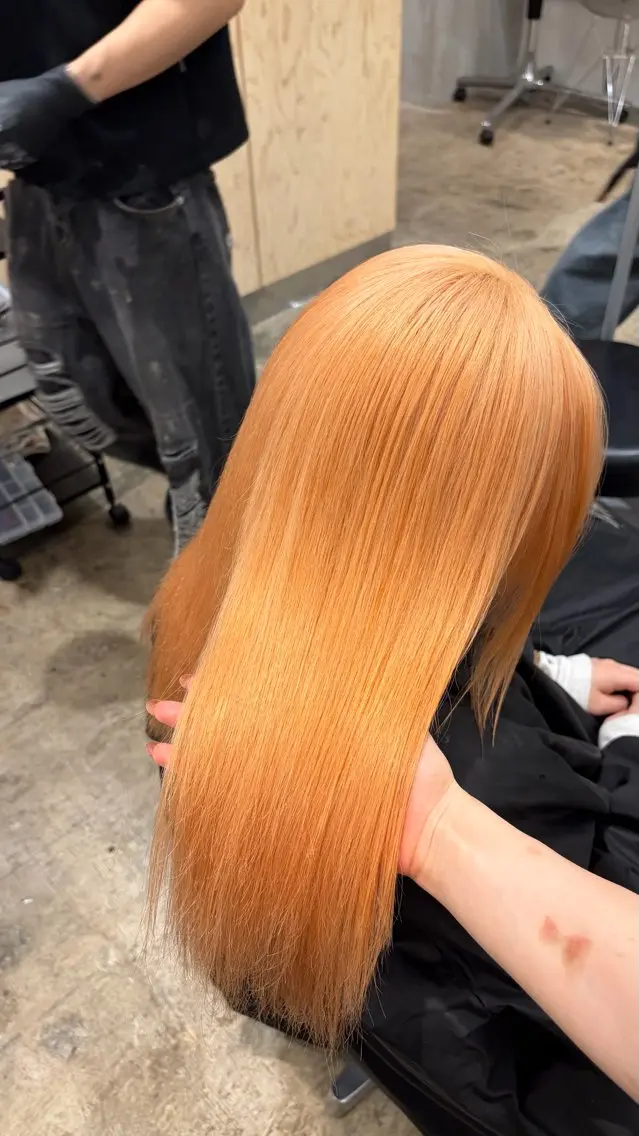 セミロング ヘアカラー るかブリーチ特化× プルエクステのヘアスタイル
